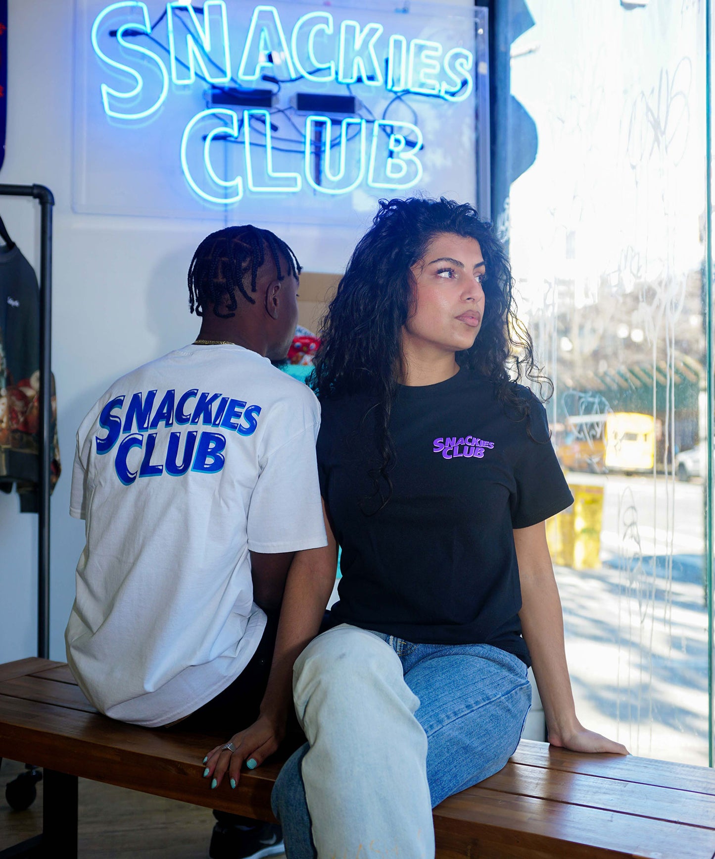 SNACKIES CLUB TEE