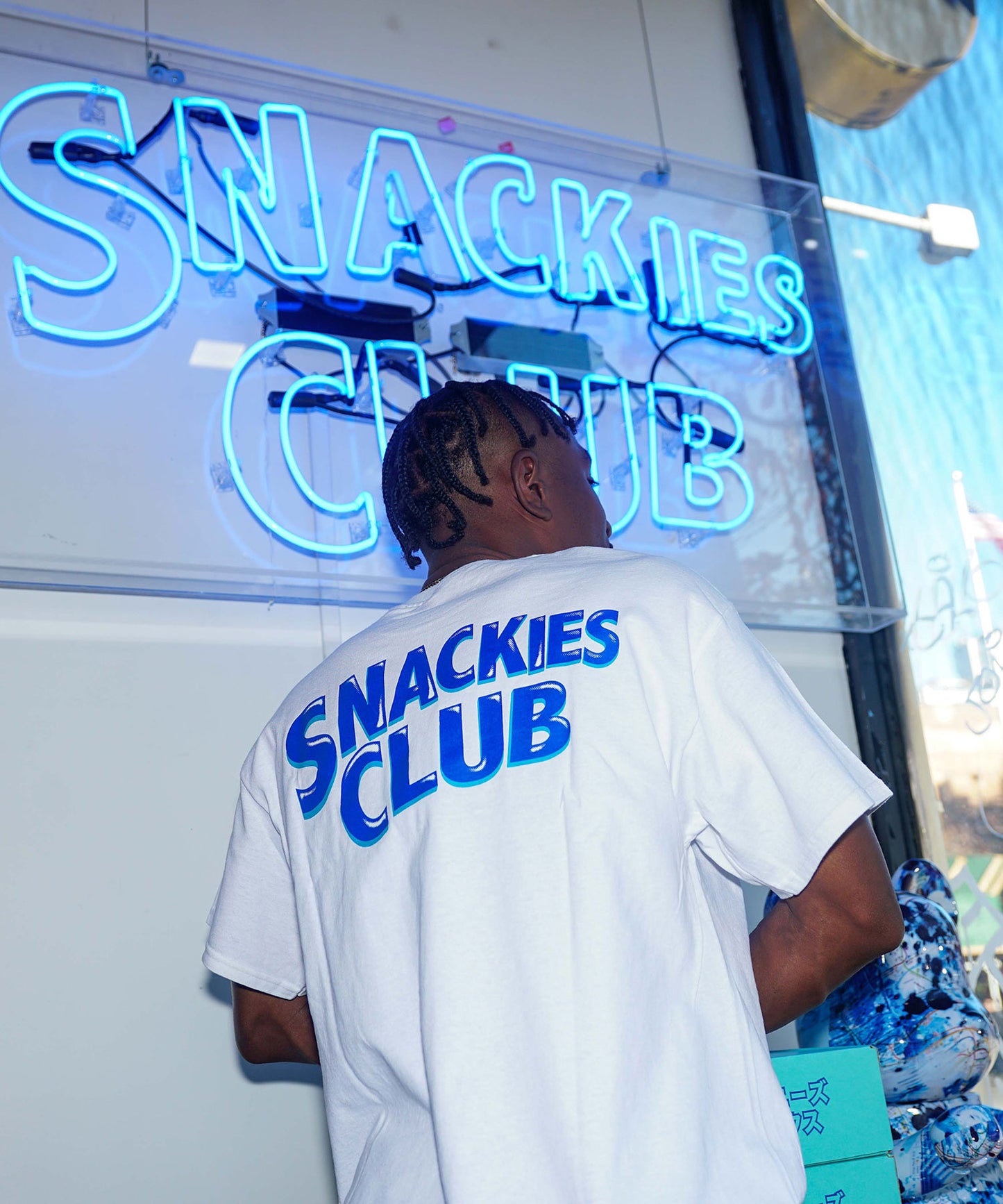 SNACKIES CLUB TEE
